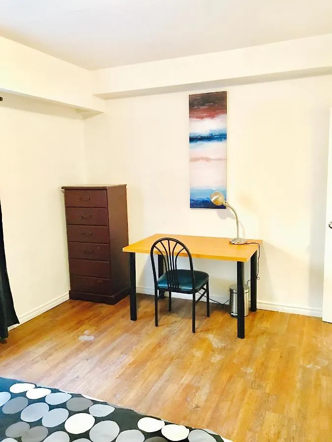 Stylish Montreal Apartment: Comfortable Stay In The Golden Square Mile Apartment