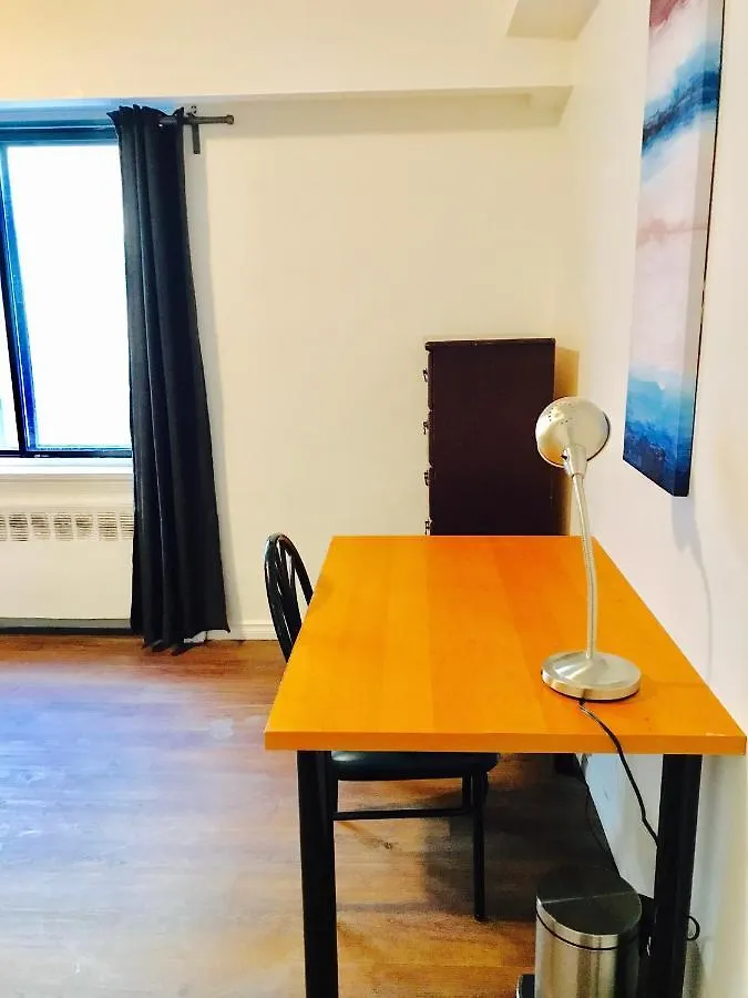 Stylish Montreal Apartment: Comfortable Stay In The Golden Square Mile 0*,